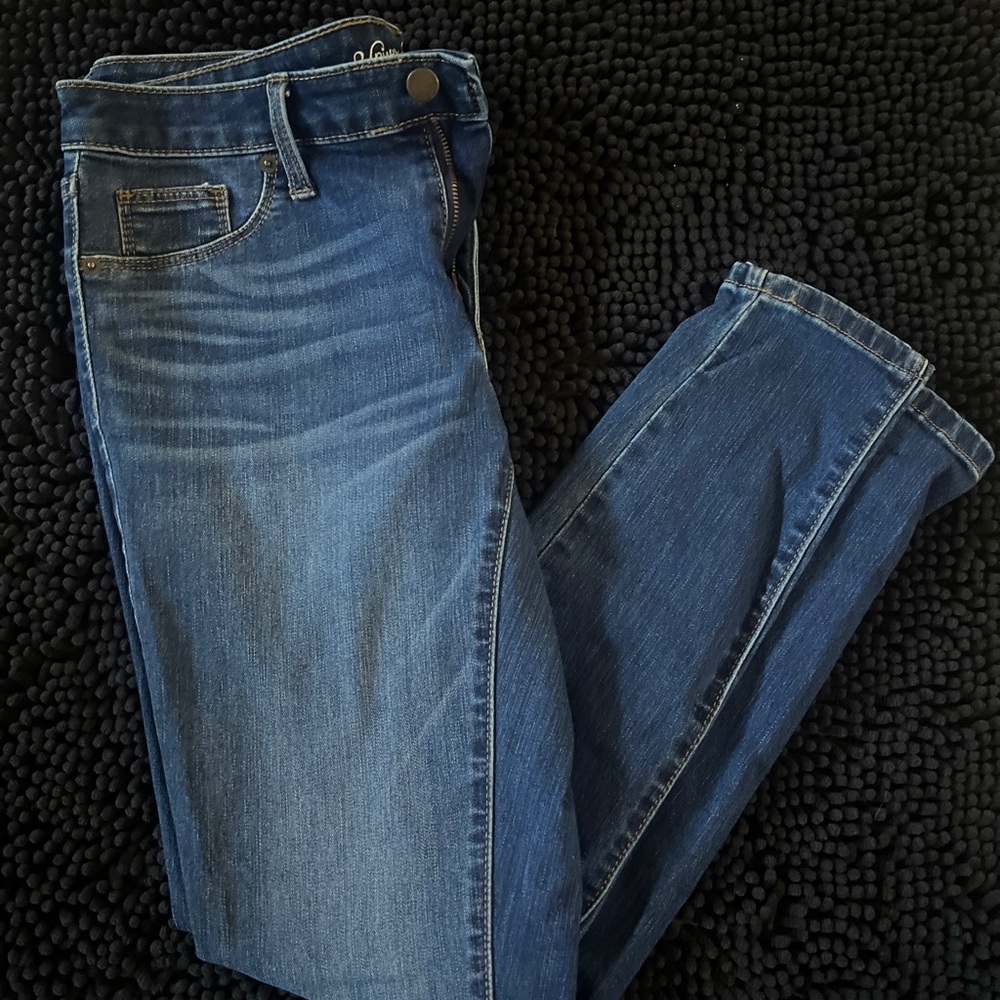 Universal Thread Mid Rise Jegging Jeans 8/29 R